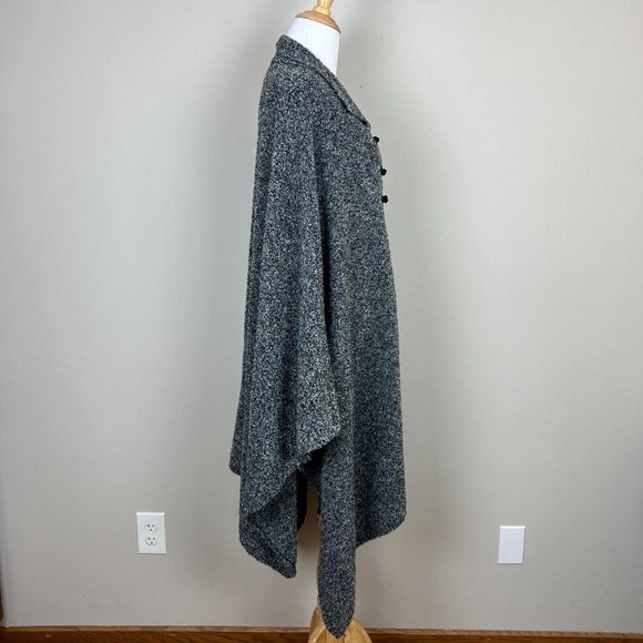 VON SAKEN Poncho Sweater Womens One Size Gray Wool Blend Knit Toggle Longline - Picture 6 of 13